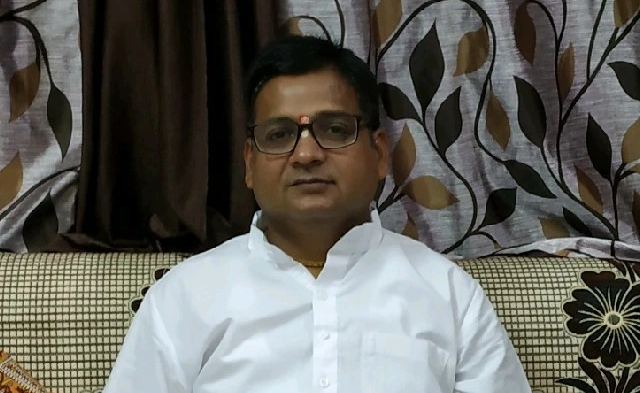 Dr. Mukesh Gupta